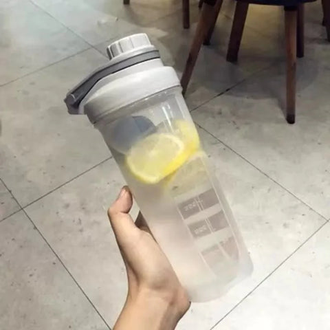 Shaker Water Bottle 700ML Shaker Water Bottle 700ML