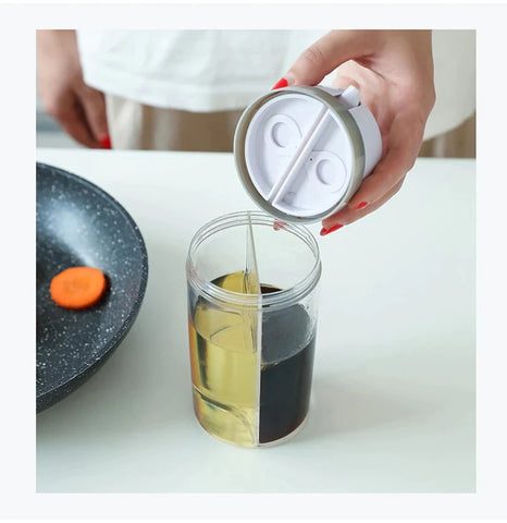 2 In 1 Rotating Oil Bottle Dispenser 2 In 1 Rotating Oil Bottle Dispenser