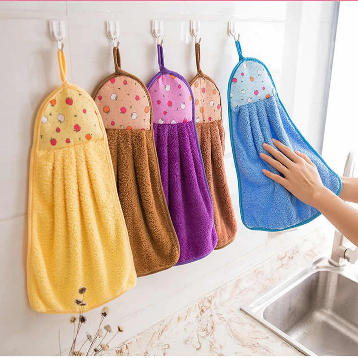 Hanging Kitchen Towel Small Soft Dish Towel Cloth for Kitchen Bathroom Use